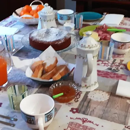 Alojamento de Acomodação e Pequeno-almoço B/b Casa Angela